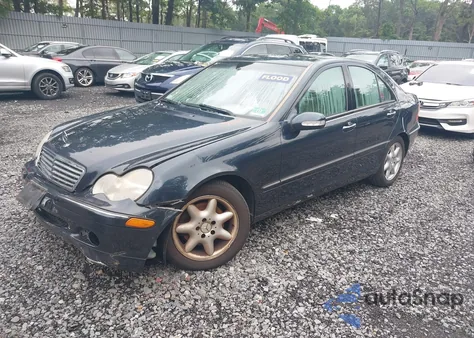 2004 Mercedes-Benz C 240 4Matic from USA, damaged, VIN WDBRF81J54F463605